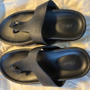 Men's Black Leather Clarks Sandals